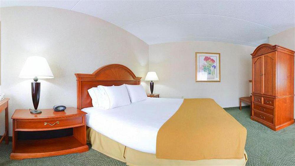 Holiday Inn Express Hotel Pittsburgh-North/Harmarville By Ihg Екстер'єр фото